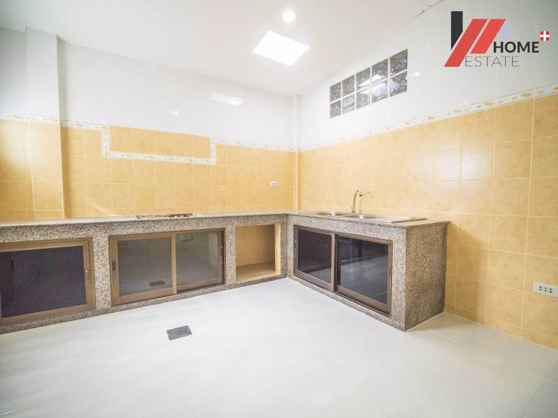 ขายทาวน์เฮ้าส์-ตกแต่งใหม่สวย-พร้อมอยู่-หมู่บ้านบุศรินทร์​-บ้านกล้วย-ไทรน้อย-บางบัวทอง-ใกล้ตลาดนัดมนว