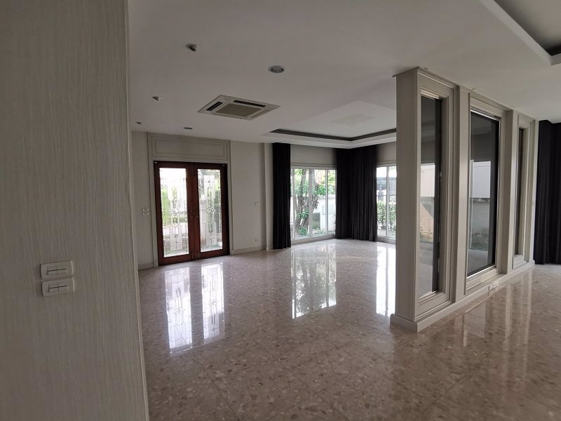 ขายบ้านเดี่ยวหรู-แกรนด์บางกอกบูเลอวาร์ด-สาทร-ราชพฤกษ์-ตรงข้ามเดอะเซอร์เคิล-ราชพฤกษ์-และฟู้ดวิลล่า