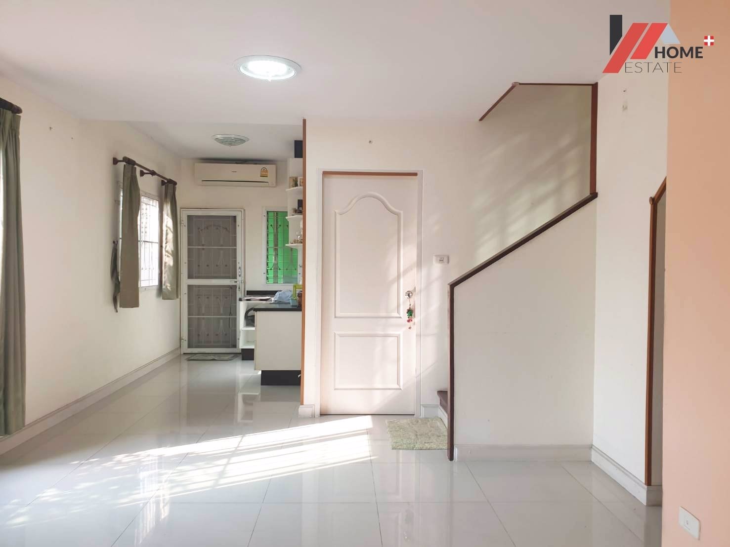 ขายทาวน์โฮม-หลังมุม-วงเเหวน-ลำลูกกา-คลอง-3-มี-4-นอน-32-ตรว-29-ล้าน