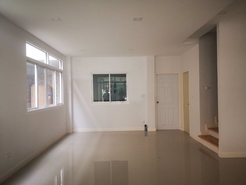 สุดคุ้มทาวน์โฮมทันสมัย-มิราเคิลพลัส-เพชรเกษม-63-3-นอน-3-น้ำ-ใกล้เดอะมอลล์-บางแค-33-ล้านเท่านั้น