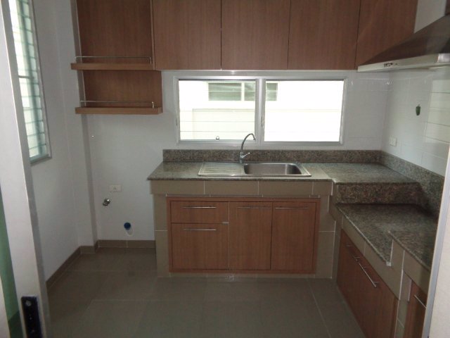 บ้านเดี่ยว-หลังมุม-มัณฑนา-แจ้งวัฒนะ-ราชพฤกษ์-ถชัยพฤกษ์-แลนด์แอนด์เฮ้าส์-612ตรวใกล้ปากเกร็ด-เซ็นทร