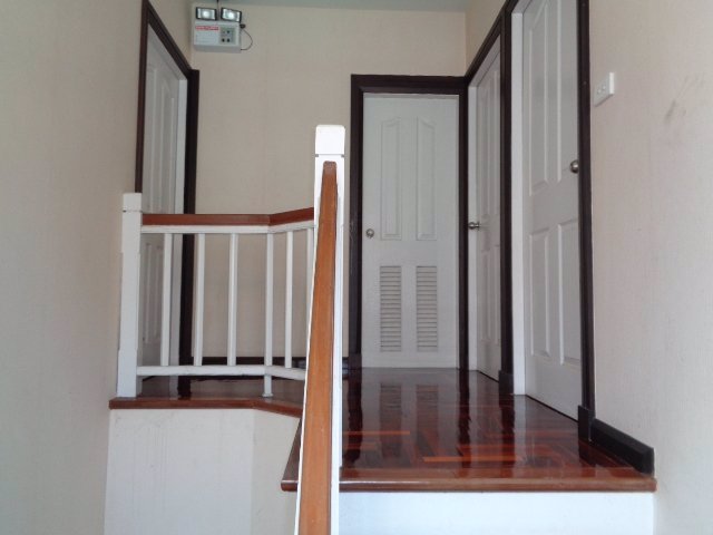 ขายบ้านเดี่ยว-มณีรินทร์พาร์ค-รัตนาธิเบศร์-ท่าอิฐ-นนทบุรี-641-ตรว-71ล้าน-ต่อรองได้-ใกล้รถไฟฟ้า