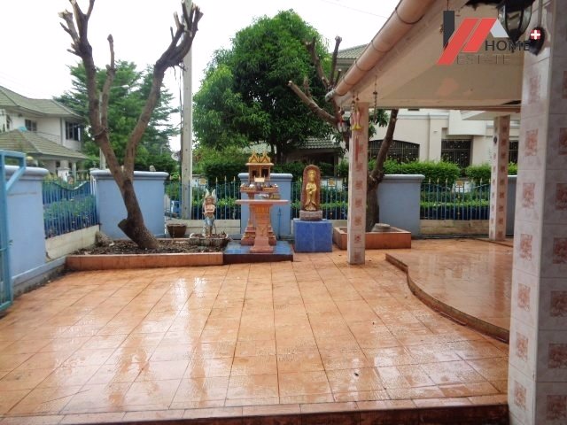 บ้านเดี่ยว-โครงการศุภาลัย-ออร์คิดปาร์ค-1-หมู่บ้านอยู่บนถนนราชมนตรี-ระหว่างพุทธมณฑลสาย1-และ-2