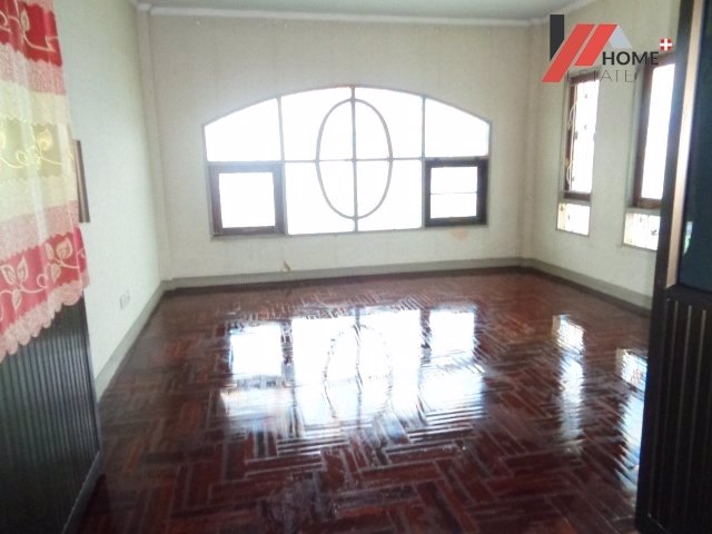 บ้านเดี่ยว-โครงการศุภาลัย-ออร์คิดปาร์ค-1-หมู่บ้านอยู่บนถนนราชมนตรี-ระหว่างพุทธมณฑลสาย1-และ-2