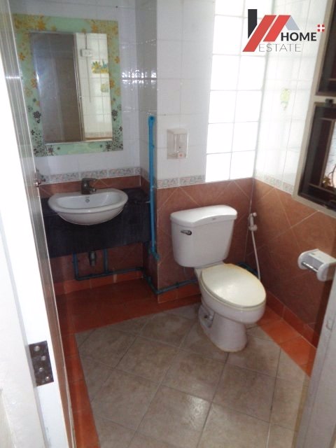 บ้านเดี่ยว-โครงการศุภาลัย-ออร์คิดปาร์ค-1-หมู่บ้านอยู่บนถนนราชมนตรี-ระหว่างพุทธมณฑลสาย1-และ-2