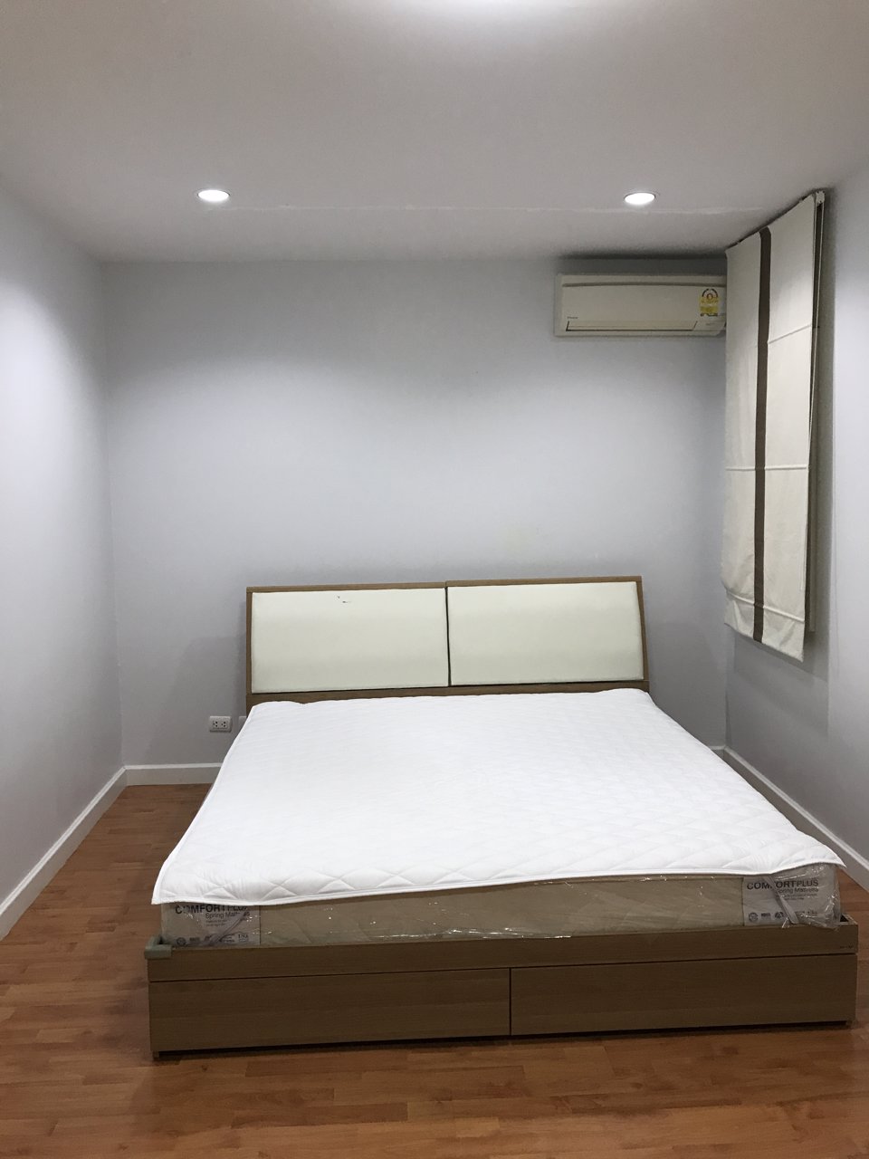 ให้เช่าทาวน์โฮมเดอะคอนเนค7-1-ดอนเมือง-วิภาวดี-ติดถนนเทิดราชัน