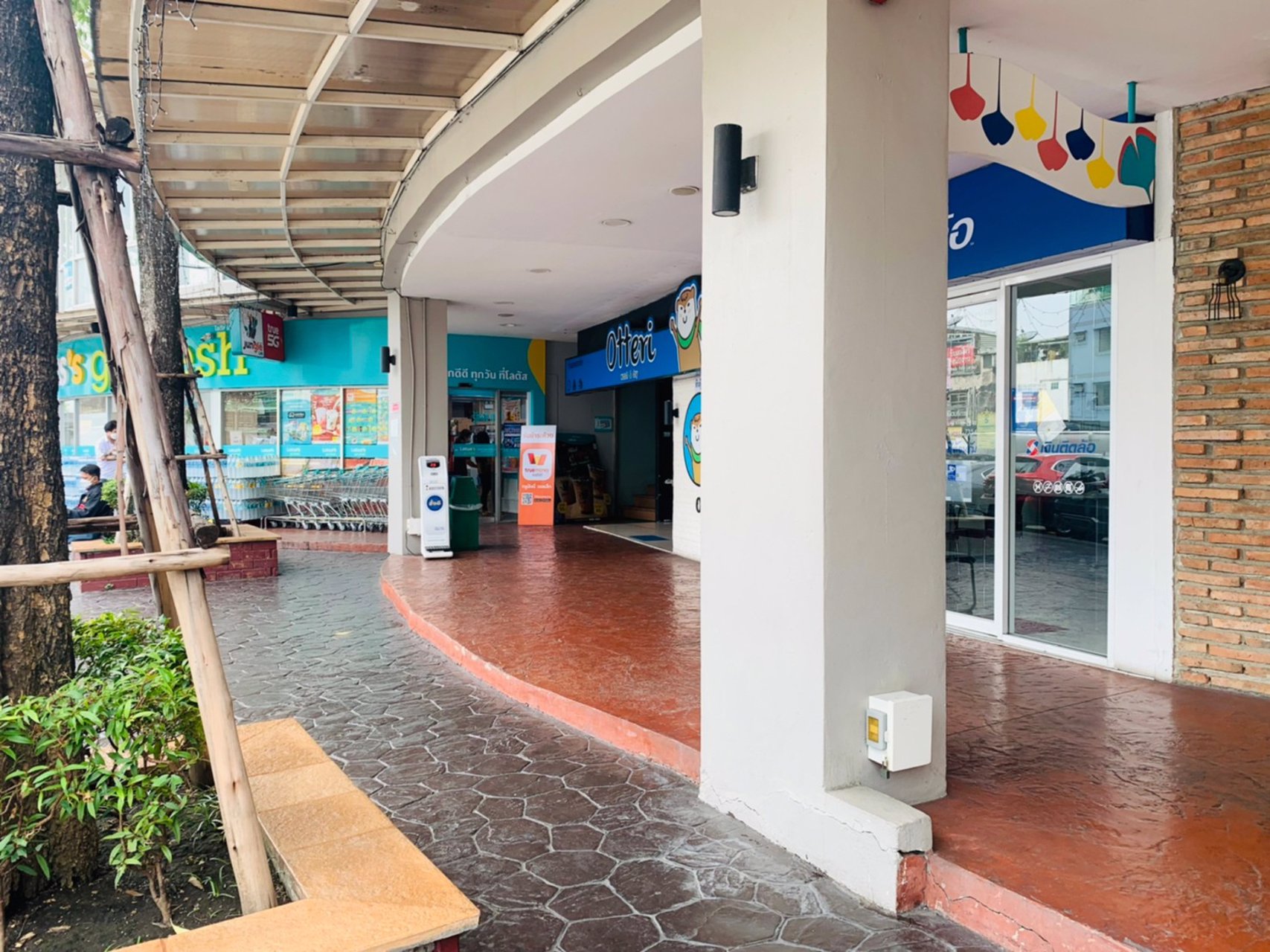 พื้นที่สำนักงานให้เช่า-ขนาด-67-ตารางเมตร