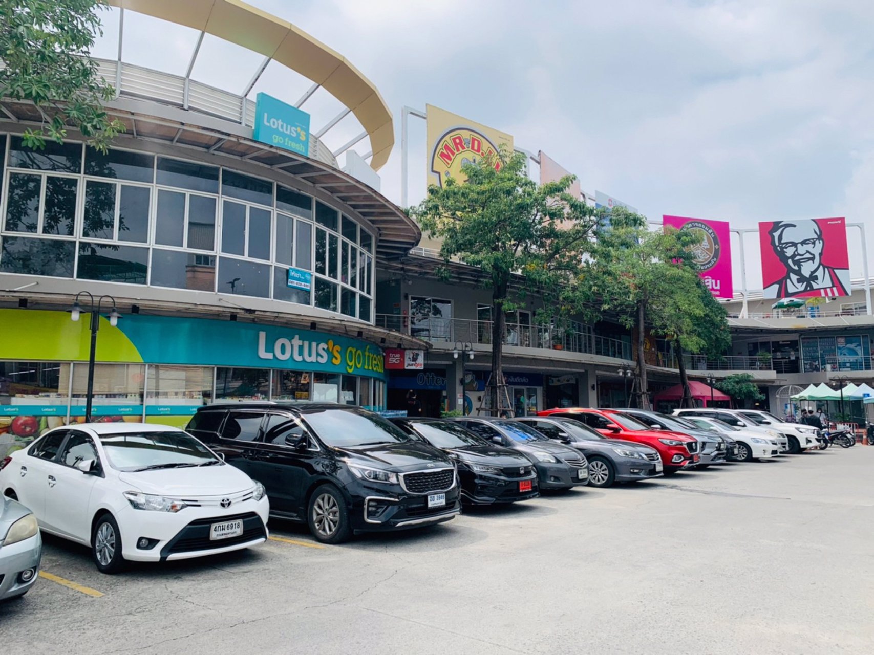 พื้นที่สำนักงานให้เช่า-ขนาด-67-ตารางเมตร