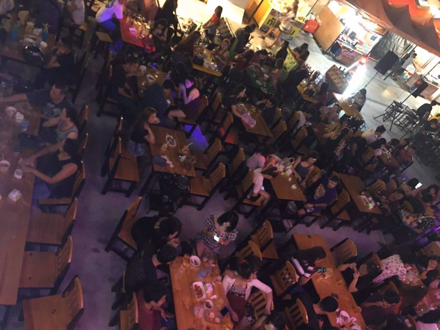 เซ้ง‼️ร้านเหล้า-มีสองชั้น-ตลาดอีคิวไนท์-บางขุนเทียน