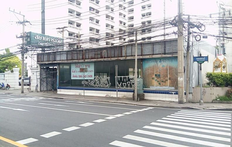 พื้นที่ให้เช่า-ขาย-ขนาดพื้นที่-3-งาน-728-ตรวา-ติดกับถนนเพชรบุรี-ใกล้โรงพยาบาลเพชรเวช-ทำเลดี-