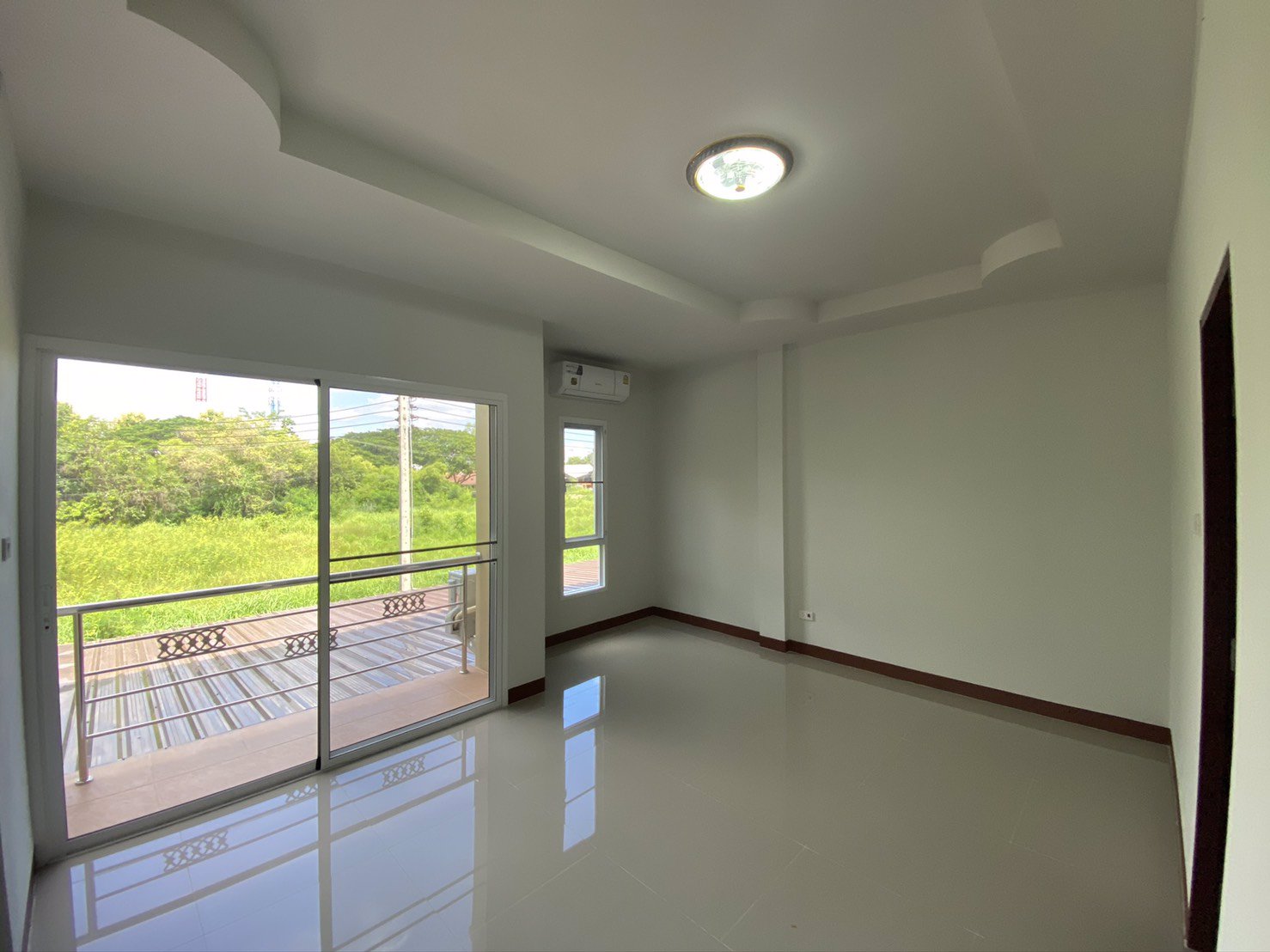 ขายบ้านใหม่สไตล์โมเดิร์น-เริ่มต้น-169-ลบ-ฟรี-ดาวน์-0-บาท-จองเพียง-5000-ผ่านเริ่มผ่อนได้เล