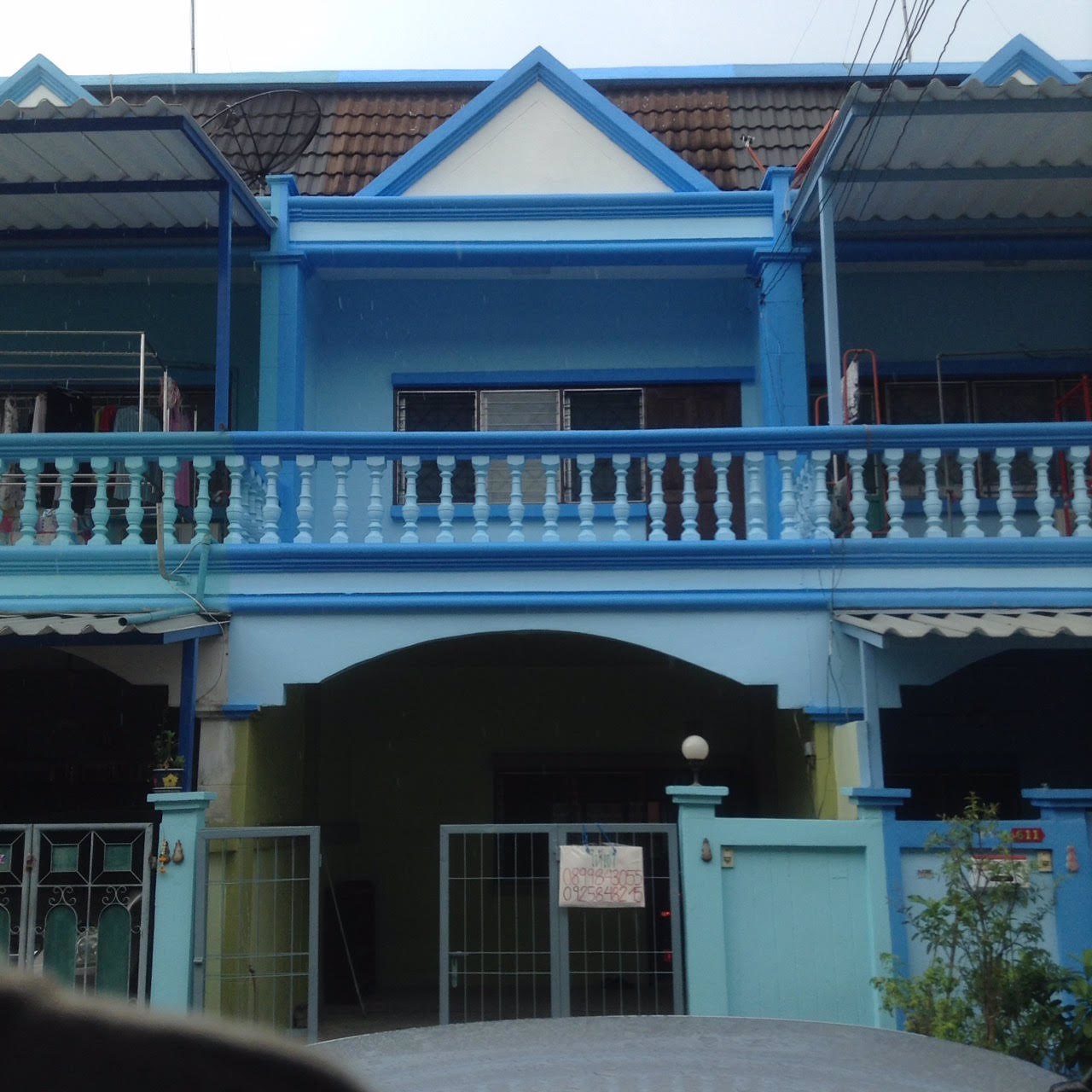 ทาวน์เฮ้าส์ให้เช่า-ใกล้เซ็นทรัลพระราม-2-ตรงข้าม-รพบางมด-