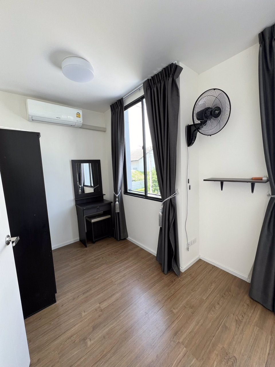 ขายทาวน์โฮม-2-ชั้น-หมู่บ้านพลีโน่-รังสิต-คลองสี่-วงแหวน-ฝั่งธัญบุรี-จปทุมธานี