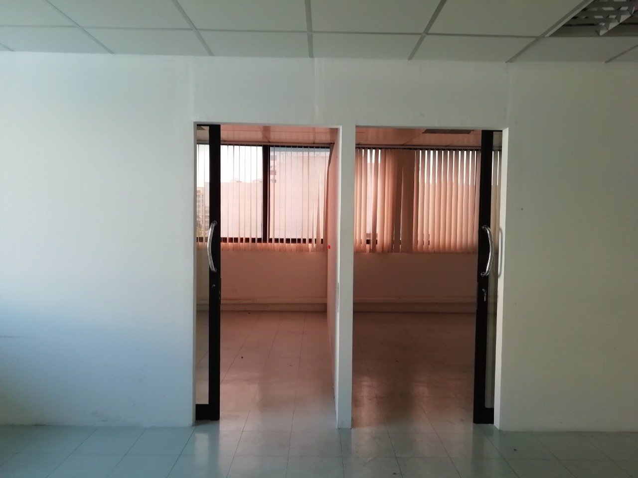 ให้เช่าห้องว่าง-อาคารไอยรา-ทาวเวอร์