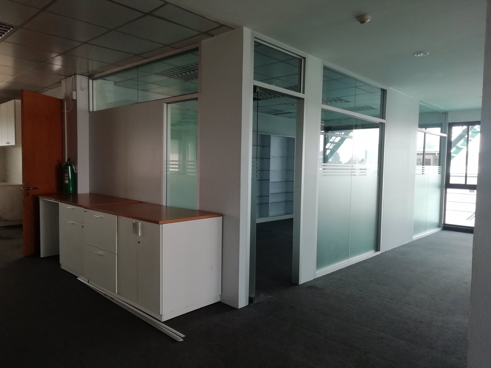 อาคารไอยรา-ชั้น-9-ห้อง-904