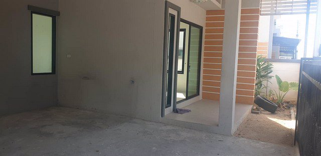 ขายบ้านแฝด-ที่ดิน-40-ตรว-พื้นที่ใช้สอย-140-ตรม-3นอน-2น้ำ-ปลวกแดง-ระยอง