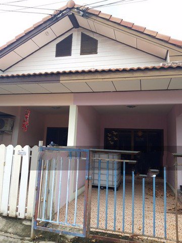 ขายทาวน์เฮ้าส์ชั้นเดียว-หมู่บ้านสมาร์ทแลนด์-วิลเลจ-2นอน1น้ำ-โครงการนี้น่าอยู่อาศัย