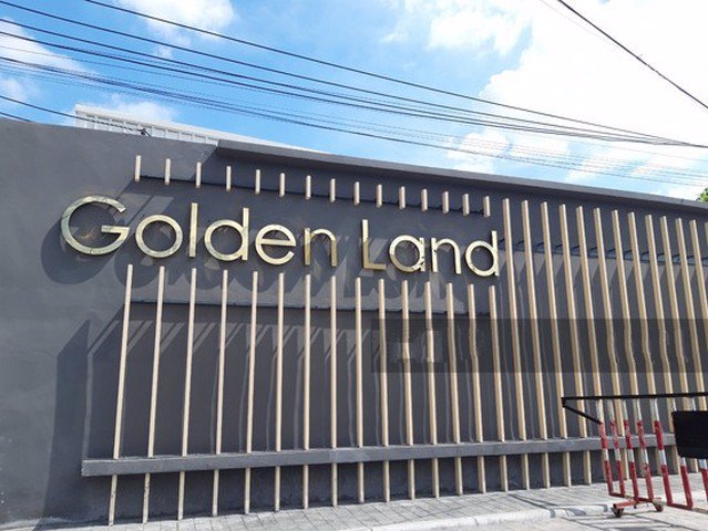 ขาย-ทาวน์เฮ้าส์-แผ่นดินทอง-ลิฟวิ่งโฮม-2นอน1น้ำ-พื้นที่77-ตรม