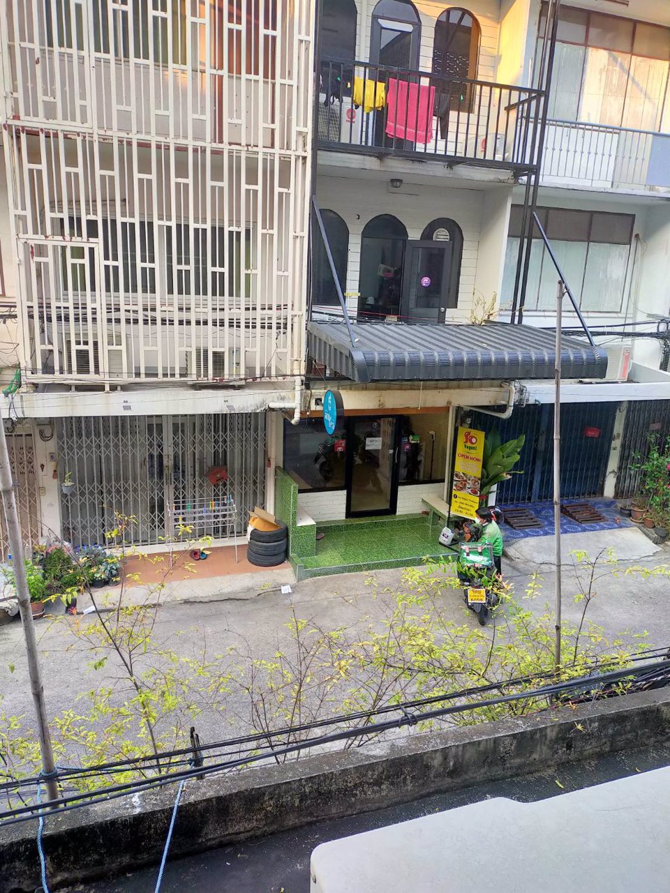 ขายตึกแถว-35ชั้น-3นอน3น้ำ-ปากซอยเซ็นหลุยส์-จันทน์18-7แยก2