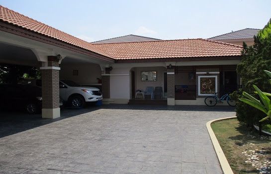 บ้านหรู-เดอวิลล์-ศรีนครินทร์-de-ville-srinakarin-พร้อมสระว่ายน้ำส่วนตัว