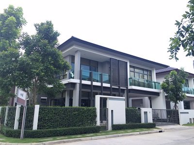 ขายบ้าน-มเศรษฐสิริ-อ่อนนุช-ศรีนครินทร์-หลังมุม-ถูกมากกกในโครงการ