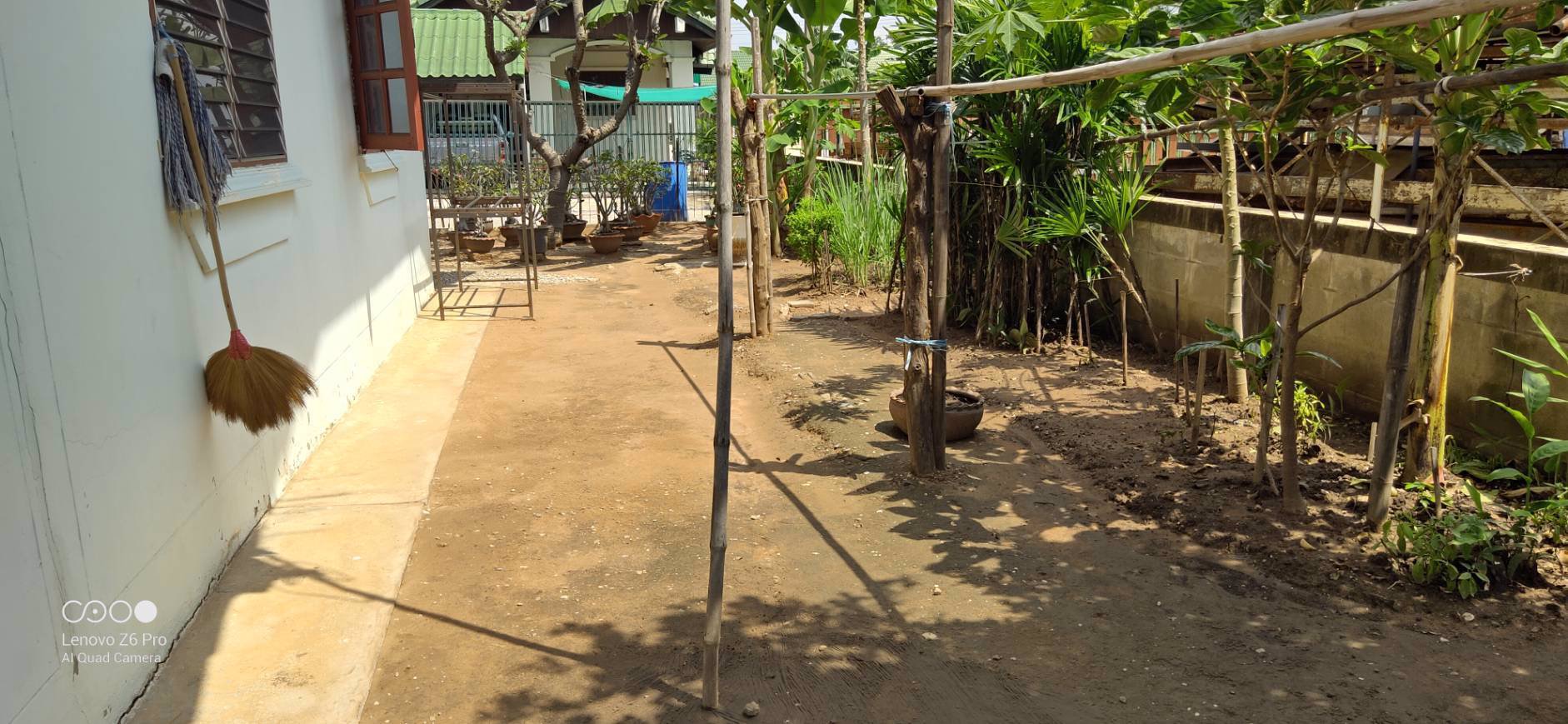 ขายบ้านพร้อมที่ดิน-มือ-2-สภาพดี-ประวัติดี-ทำเลที่พักอาศัย-บรรยากาศร่มรื่น