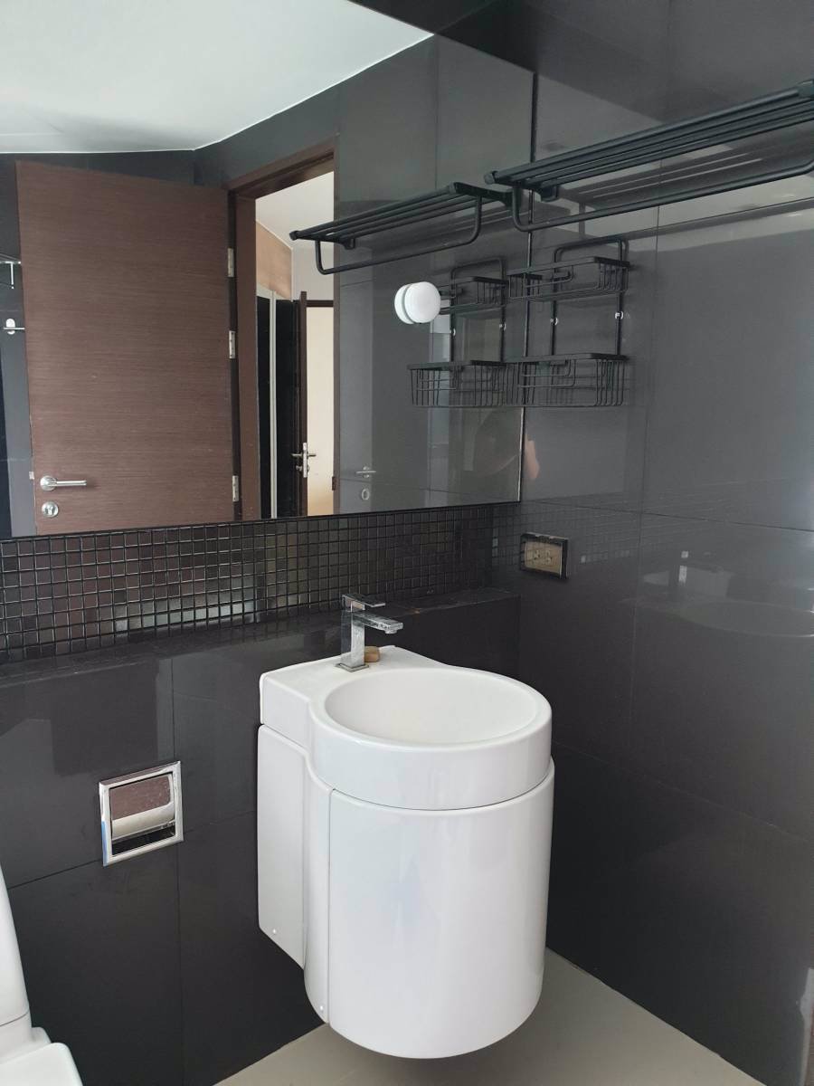 ขาย-ริทึ่ม-สาทร-1-นอน-50-ตรม