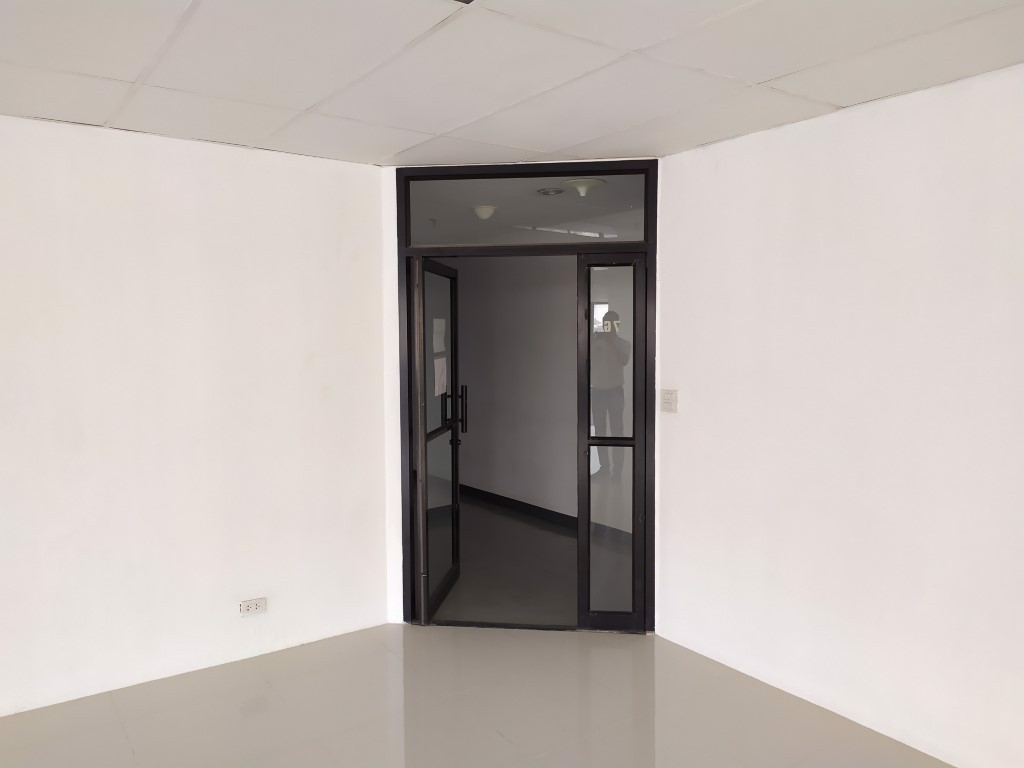 ขายพื้นที่สำนักงาน-ให้เช่าพื้นที่สำนักงาน-แอล-พี-เอ็น-ทาวเวอร์-นางลิ้นจี่-lpn-tower-office-for-sale