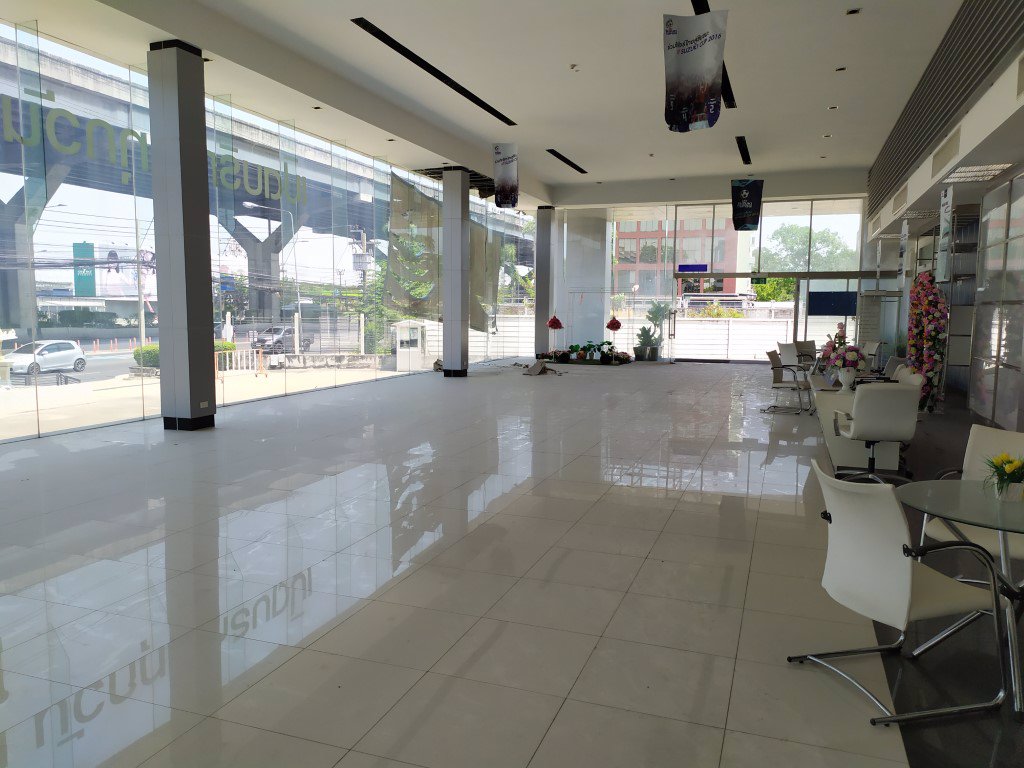 ขายโชว์รูมรถยนต์-ถนนวิภาวดีรังสิต-ดอนเมือง-ใกล้สนามบินดอนเมือง-showroom-for-sale
