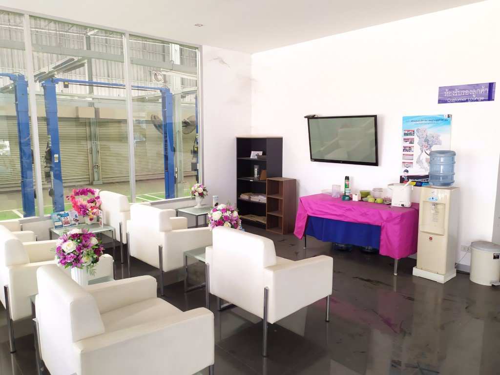 ขายโชว์รูมรถยนต์-ถนนวิภาวดีรังสิต-ดอนเมือง-ใกล้สนามบินดอนเมือง-showroom-for-sale