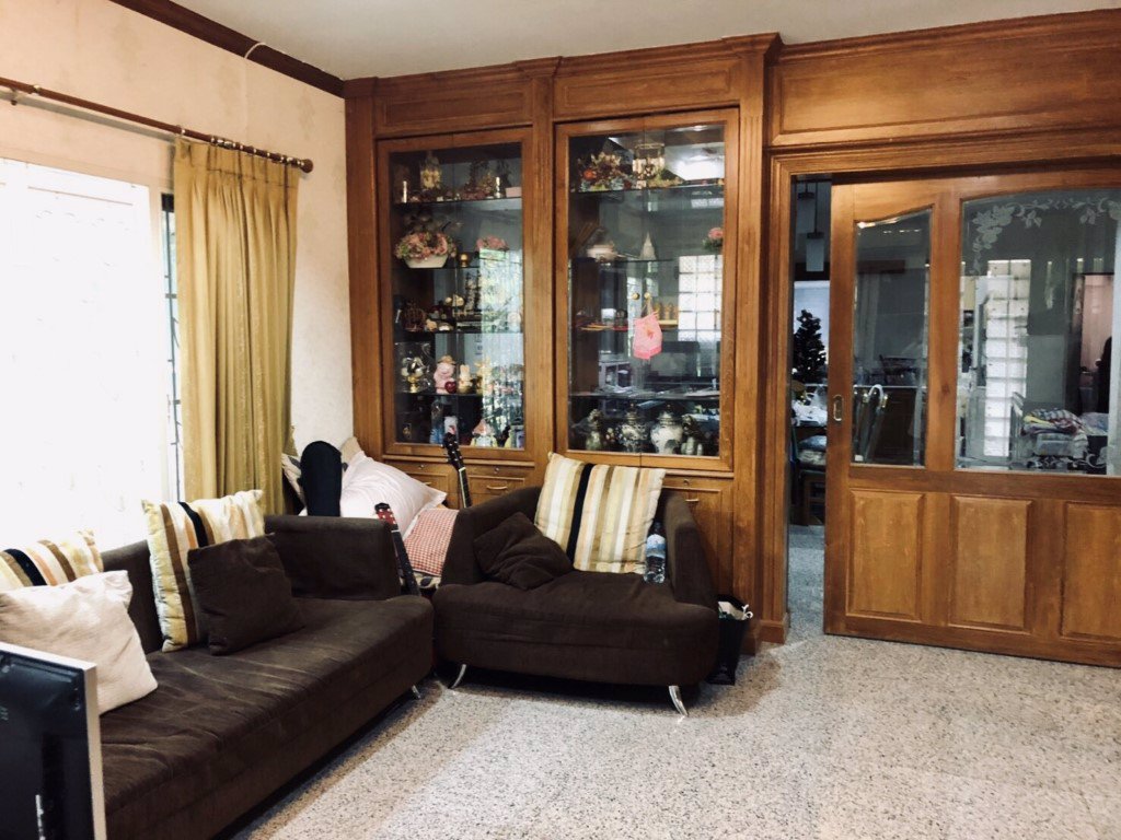 ขายบ้านเดี่ยว-ถนนบรมราชชนนี-หมู่บ้านสวนดอกไม้-บ้านสวนดอกไม้-บรมราชชนนี-บ้านแปลงมุม-1206-ตรว-5-นอน