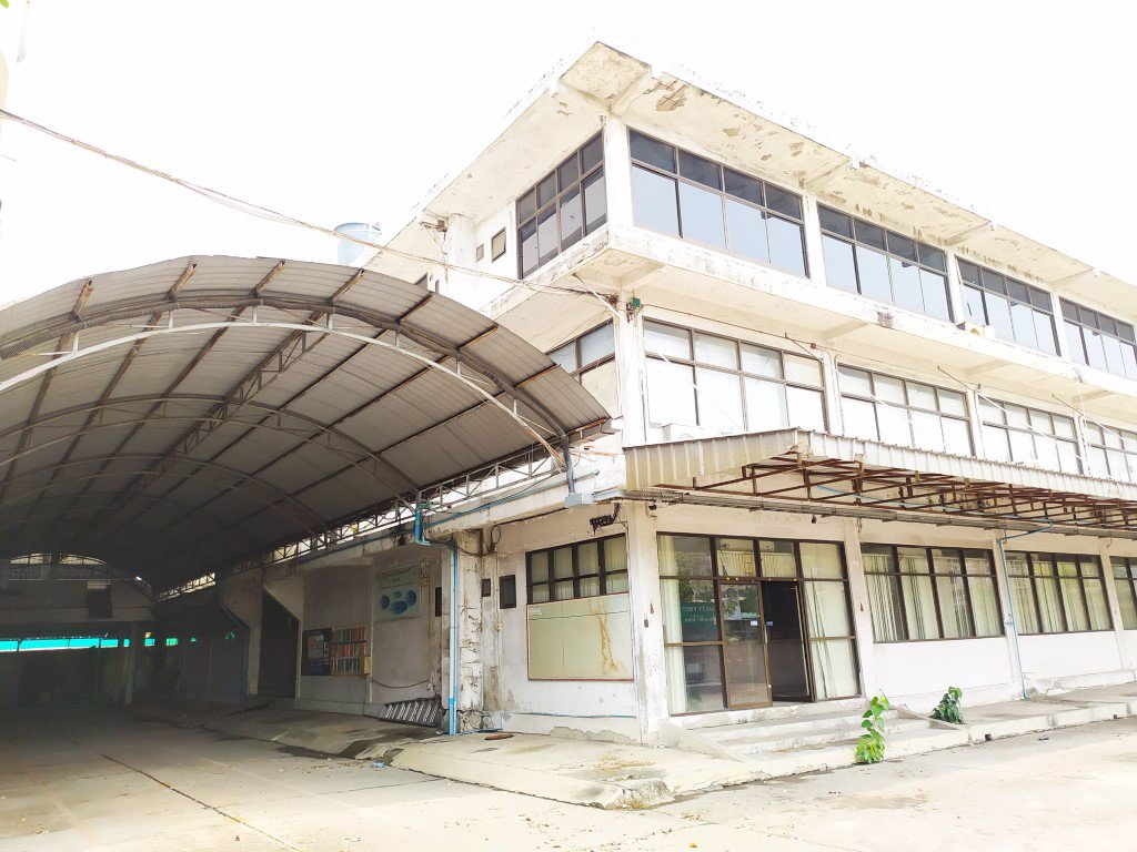 ขายโรงงานเย็บผ้า-โรงงานการ์เม้นท์-พร้อมใบ-รง-4-ถนนเพชรเกษม-อ้อมใหญ่-สามพราน-นครปฐม-ขายโรงงาน