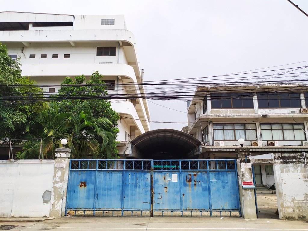 ขายโรงงานเย็บผ้า-โรงงานการ์เม้นท์-พร้อมใบ-รง-4-ถนนเพชรเกษม-อ้อมใหญ่-สามพราน-นครปฐม-ขายโรงงาน