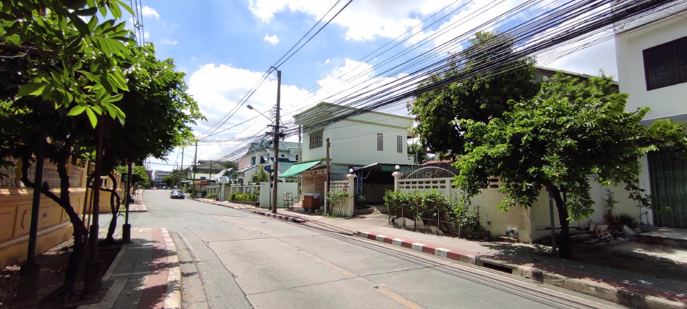 ขายบ้านเดี่ยว-จรัญสนิทวงศ์-35-ใกล้รถไฟฟ้าmrt-ไฟฉาย-ใกล้โรงพยาบาลศิริราช-ใกล้ถนนราชพฤกษ์-ปิ่นเกล้า