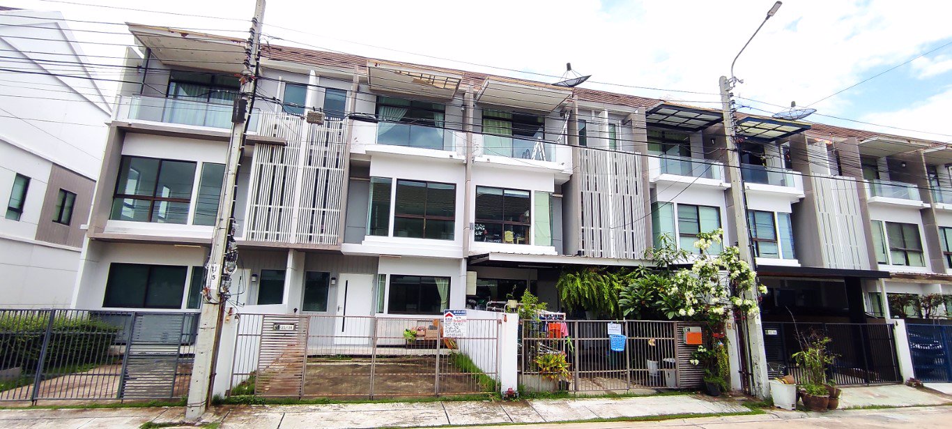 ขายทาวน์โฮม-บ้านใหม่-2-พุทธบูชา-36-ถูกกว่าหลังอื่นชัวร์-ทาวน์เฮ้าส-พระราม-2-ใกล้โรงเรียนรุ่งอรุณ