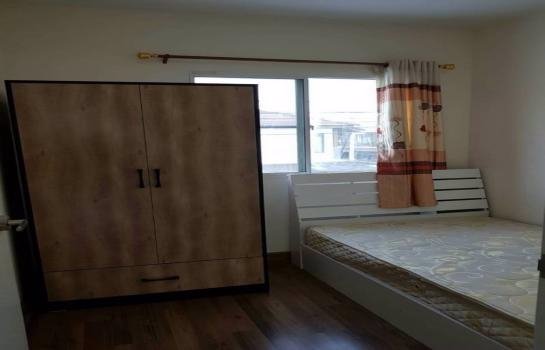 ให้เช่าทาวน์เฮ้าส์-2-ชั้น-3-นอน-2-น้ำ-วิลเลตไลต์-พัฒนาการ-38-จอดรถได้-3-คัน