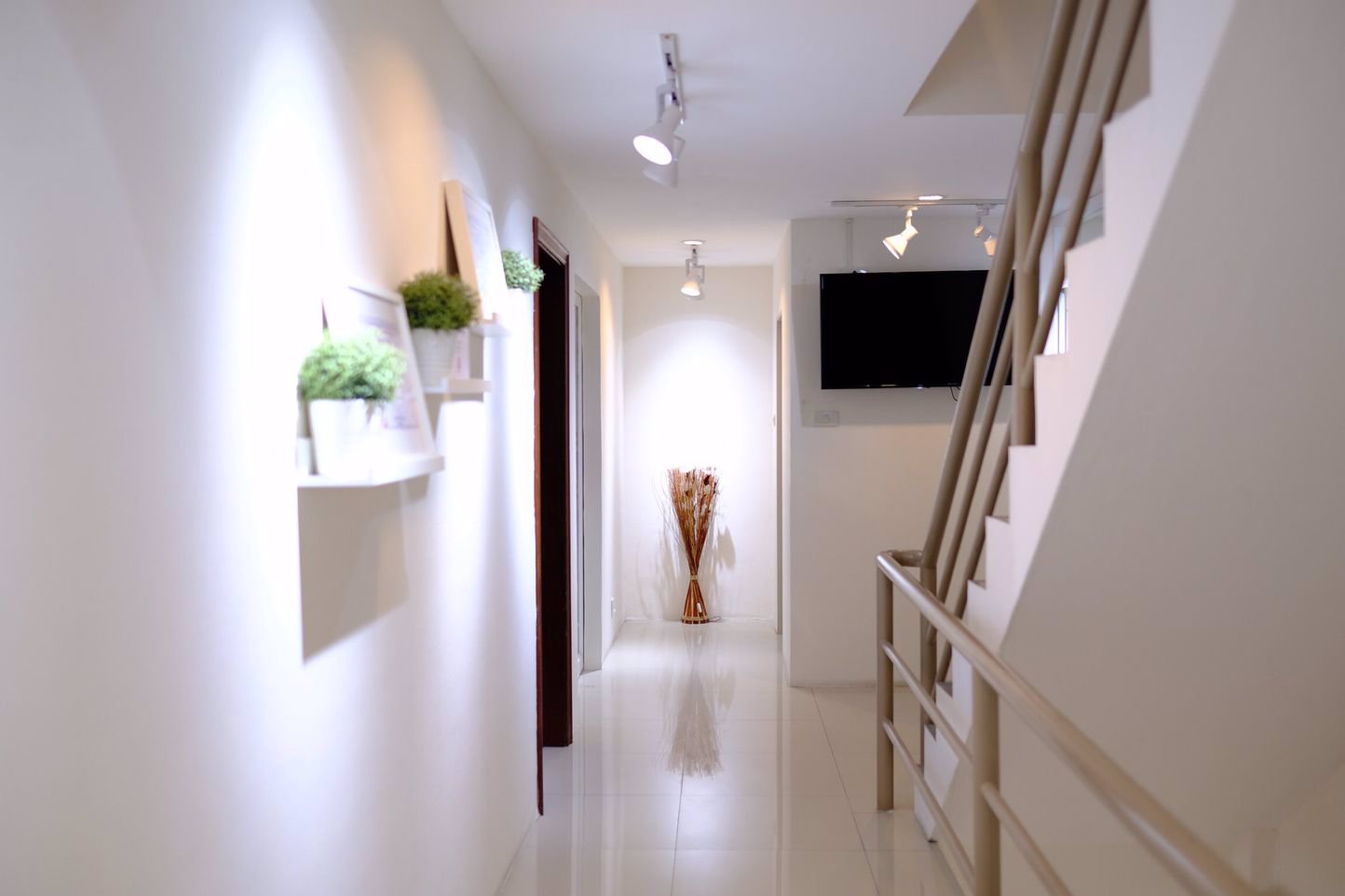 ให้เช่าอาคารพาณิชย์-5-ชั้น-2-คูหา-ถนนรัชดาภิเษก-ติด-mrt-รัชดาภิเษก