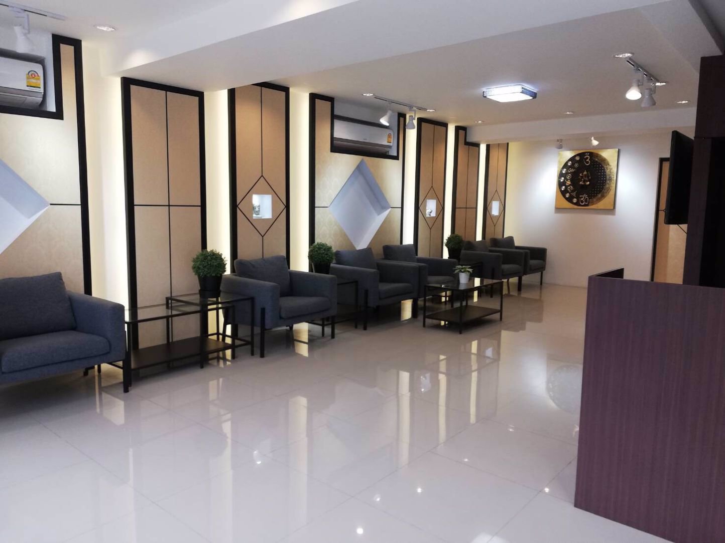 ให้เช่าอาคารพาณิชย์-5-ชั้น-2-คูหา-ถนนรัชดาภิเษก-ติด-mrt-รัชดาภิเษก