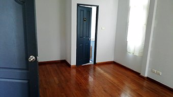 ขายหรือให้เช่าบ้านเดี่ยว-หมู่บ้านลาดพร้าว-1-หลัง-cdc-เลียบด่วนรามอินทรา