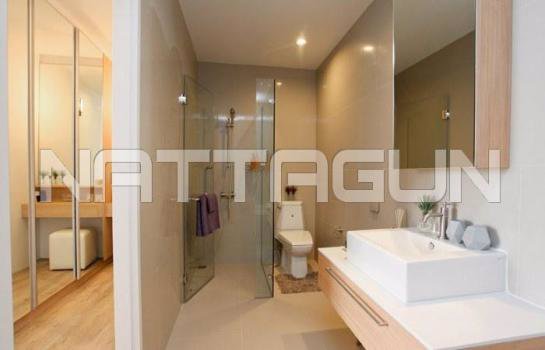 ให้เช่าคอนโด-อิสระลาดพร้าว-เฟอร์ครบ-ถูกมาก-ห้องใหญ่-เดินทางสะดวก-วิวสระว่ายน้ำ