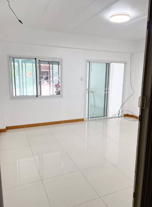 ขายด่วน-บ้านไทยธานี-นวนคร-ซ23-รีโนเวทใหม่