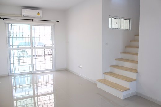 3-bedroom-house-for-rent-pruksa-ville-84-phaholyotin-bangkok-university-rangsit-ready-to-move-in
