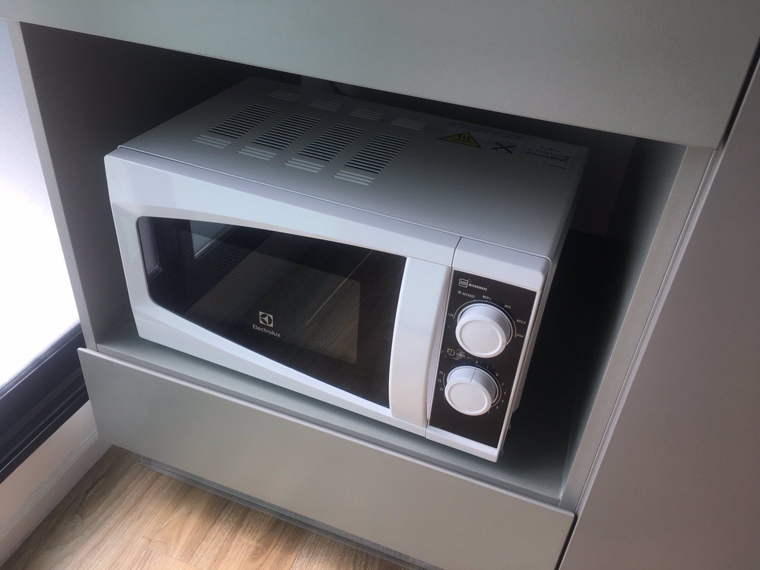 คอนโดเคนซิงตัน-แหลมฉบัง-ศรีราชา-เฟส-1-ห้อง-b327-วิวสระ