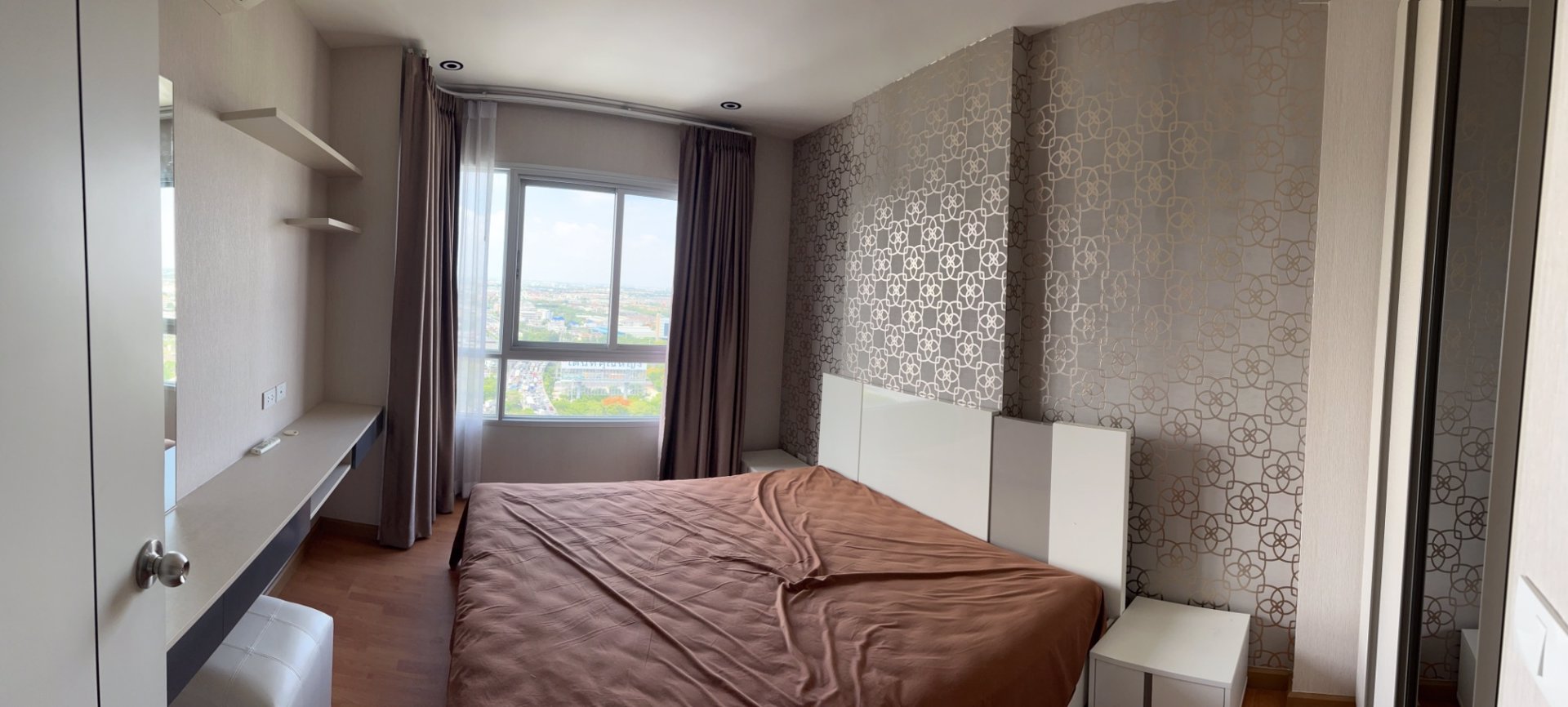 ขายคอนโดวิวสวย-ตกแต่งแล้วพร้อมเข้าอยู่-ติดห้างเดอะมอลล์บางแค