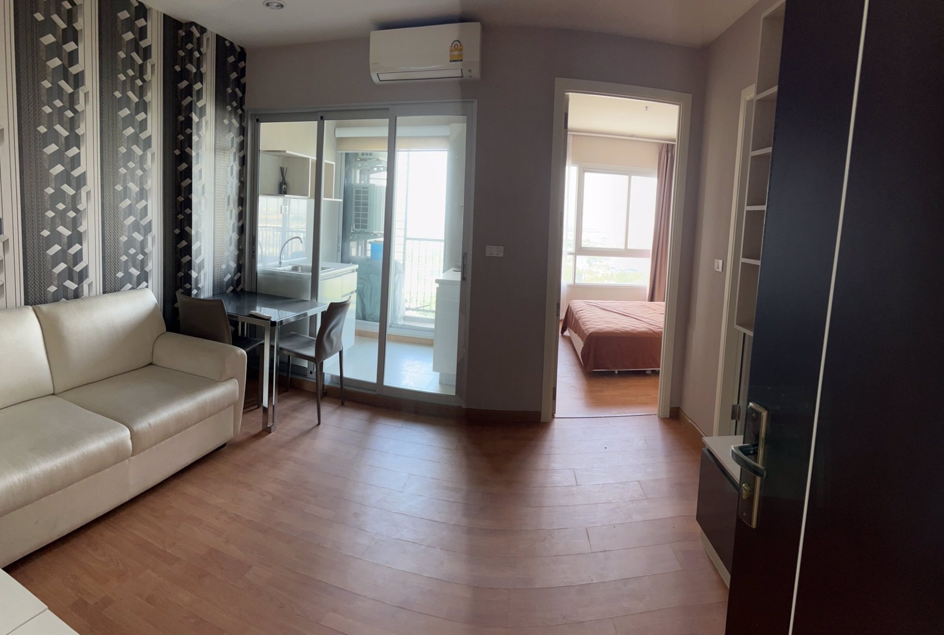 ขายคอนโดวิวสวย-ตกแต่งแล้วพร้อมเข้าอยู่-ติดห้างเดอะมอลล์บางแค