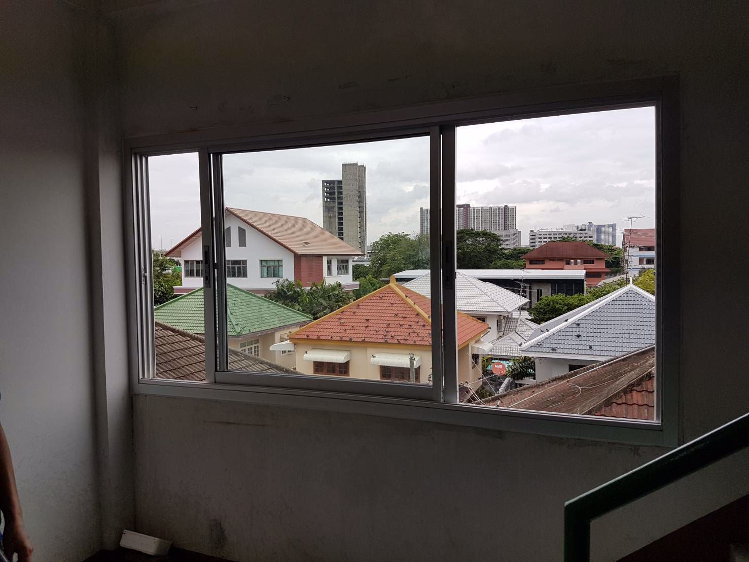 ให้เช่าอาคารพาณิชย์-5ชั้นเต็ม-ถูกที่สุดในพื้นที่-18000บาท-ซอยบรมราชชนนี53ตลิ่งชัน-ทำออฟฟิศหรืออาศัย