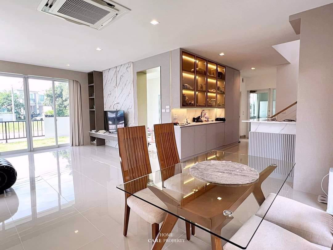 มาค่าาา-ทุ๊กคน-มารวมตัวทางนี้-บ้านสวยๆหลังใหญ่ๆ-แถมราคาดี๊ดี