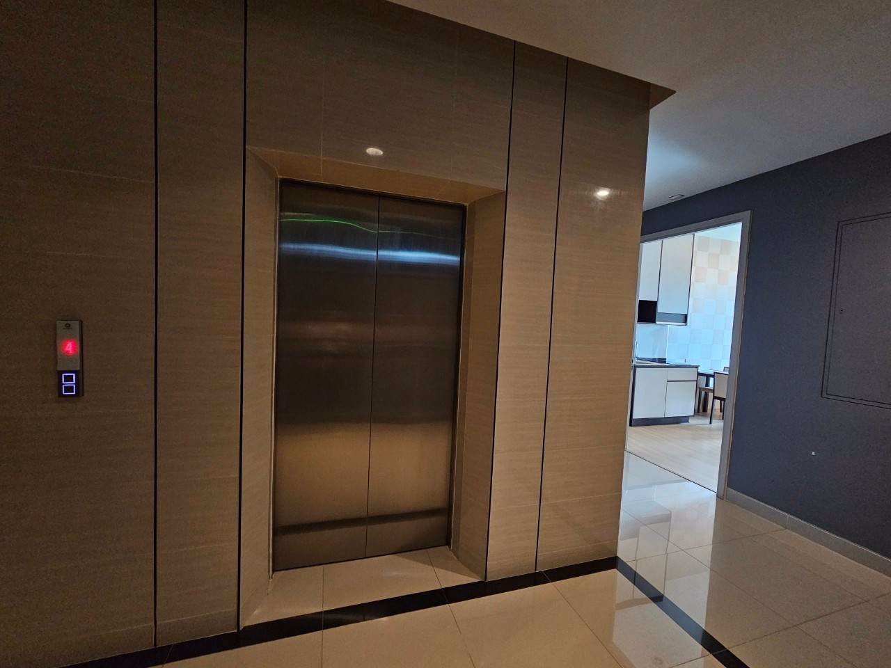 ขาย-คอนโดหรูกลางใจเมือง-the-capital-เอกมัย-ทองหล่อ