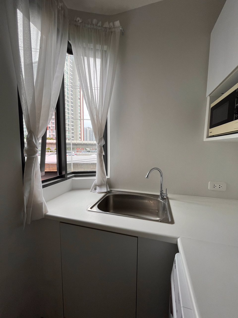 ขาย-zelle-plus-talat-phlu-ห้องมุม-เจ้าของขายเอง-ติดรถไฟฟ้า