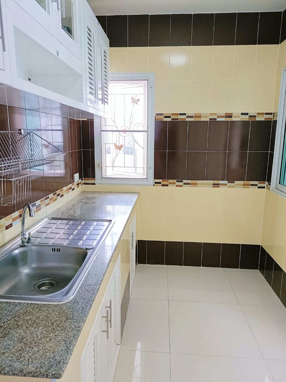 ขายด่วน-ขายขาดทุนบ้านแฝด-หมู่บ้านธนาลัย-มาบไผ่-บ้านบึง-ชลบุรี-355-ล้าน